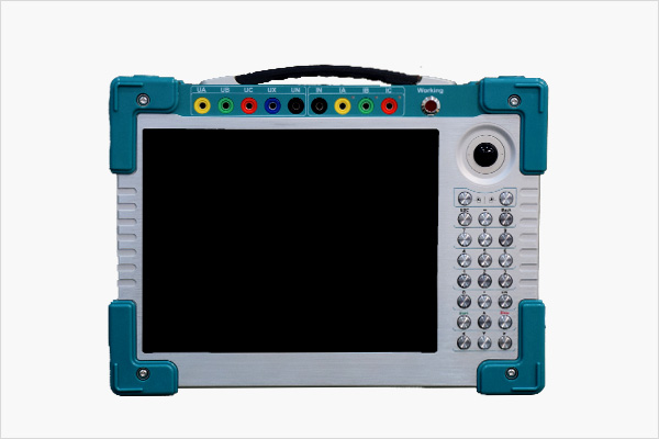 便携式继电保护测试仪